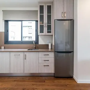 Apartamento Moderno Con Piscina Y Parking, Granada